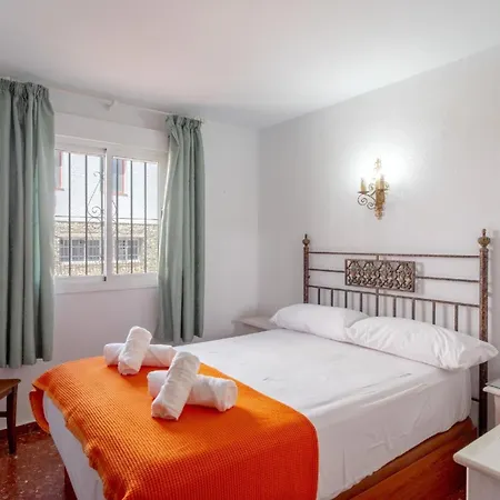 Fuer 6 Personen Ca 90 Qm In Nerja, Andalusien Costa Del Sol