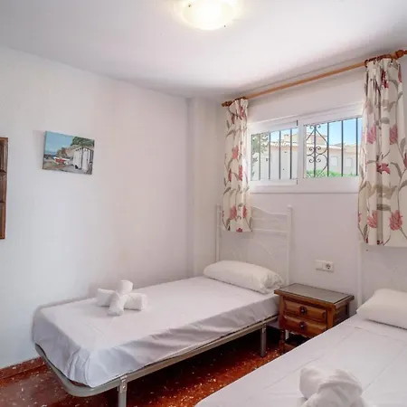 Apartment Fuer 6 Personen Ca 90 Qm In Nerja, Andalusien Costa Del Sol Nerja